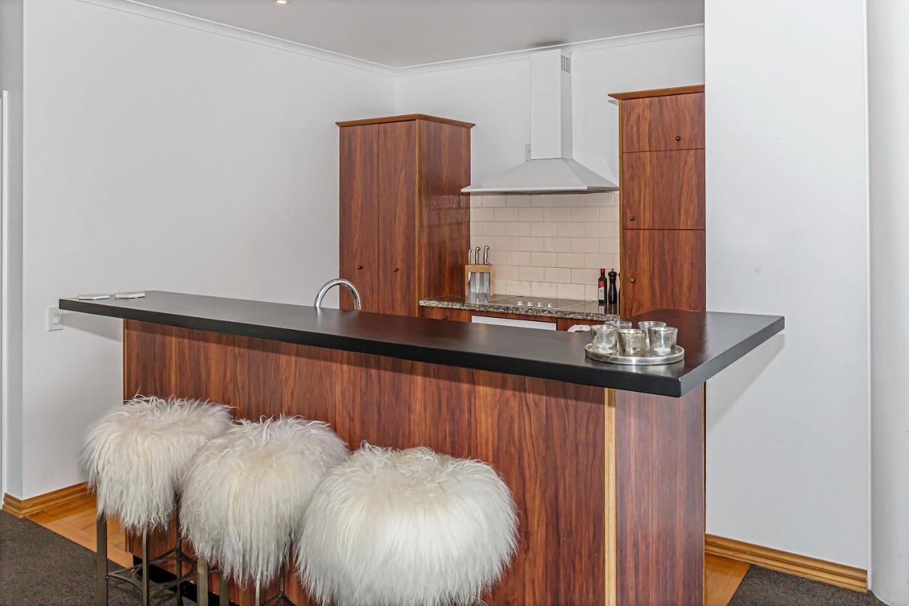 Princes Wharf 2Br Sub-Penthouse Оукланд Екстериор снимка