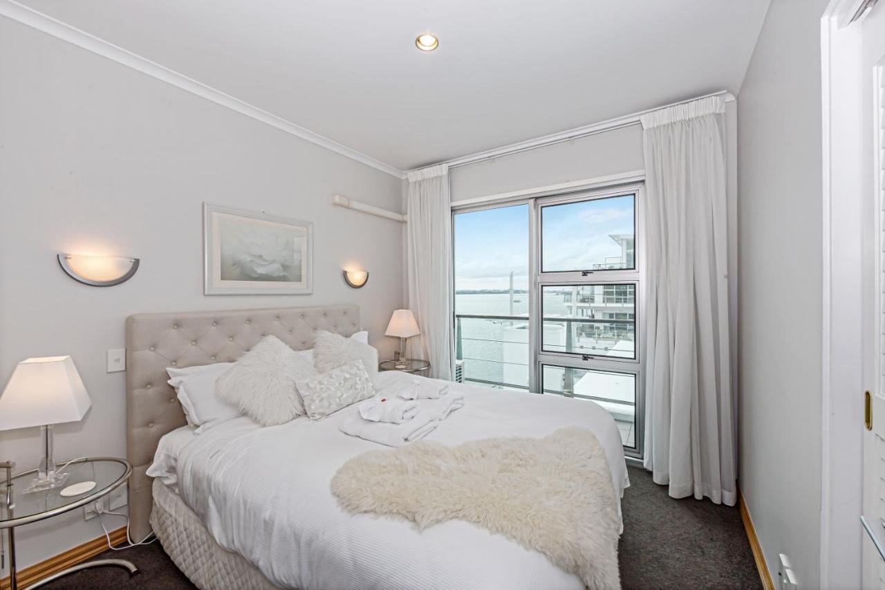 Princes Wharf 2Br Sub-Penthouse Оукланд Екстериор снимка
